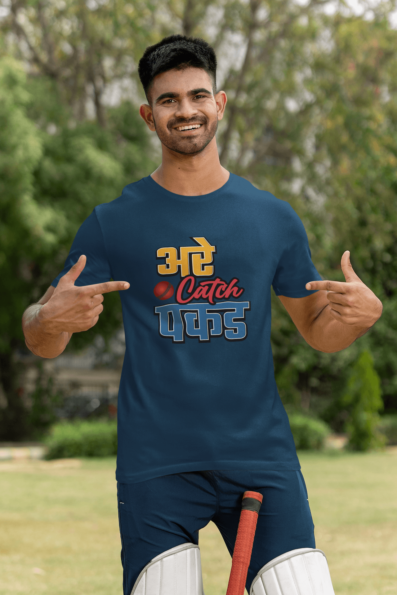 Men's Navy Blue Are Catch Pakad Graphic Printed T-shirt - Printed Cave