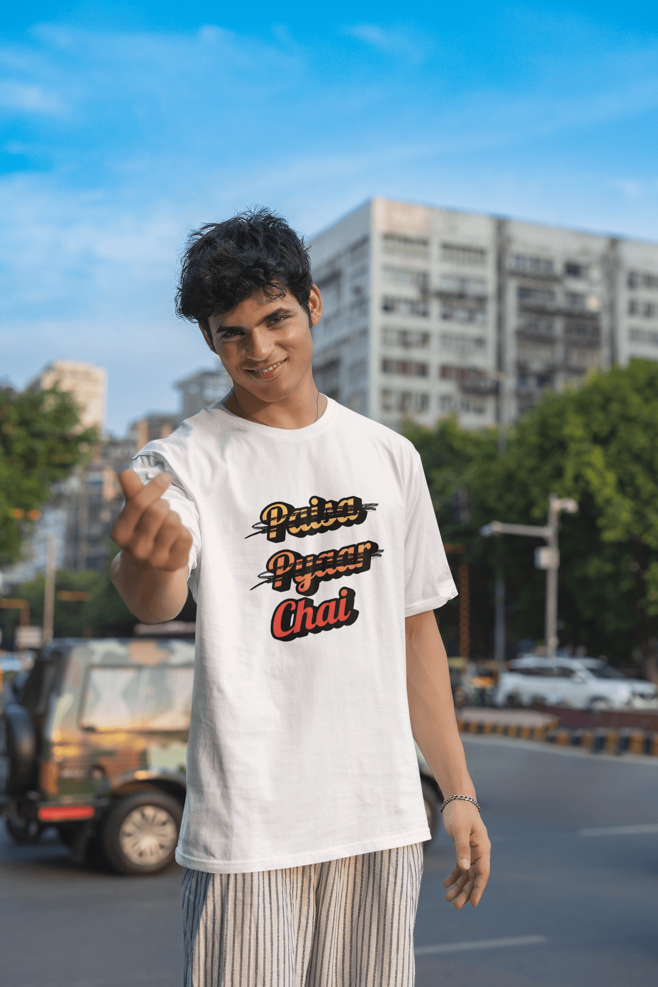 Men's White Paisa Pyaar Chai Graphic Printed Oversized T-shirt